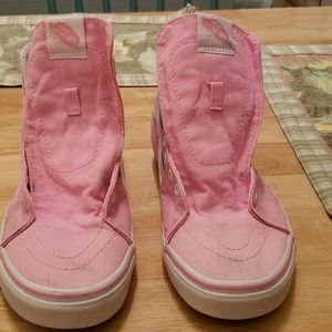 No shoe laces!!! Mens size 8 womens high top vans